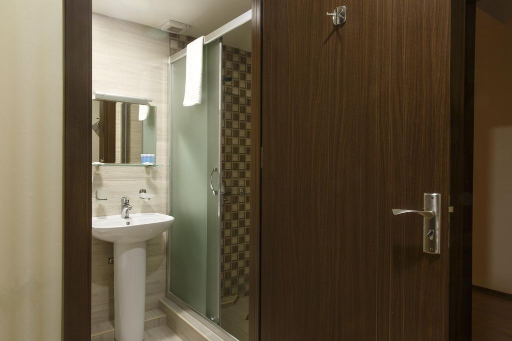 Hotel Gureli Tbilisi Exterior photo
